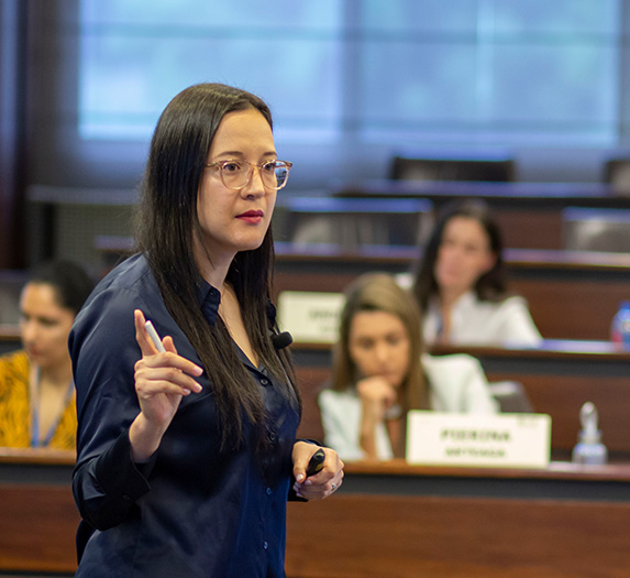 PFM – Programa de Formación de Mujeres Líderes para Directorios, Alta Dirección y Comités Ejecutivos